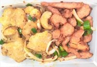 Salt Pepper Squid with Shredded Smocked Chicken